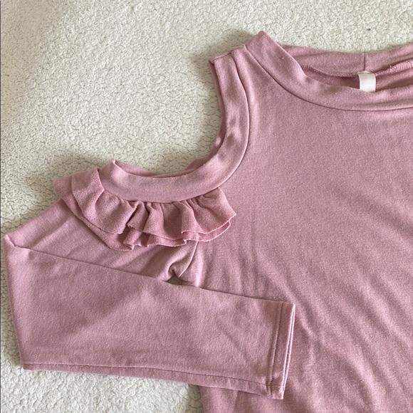 Pink Ruffled Cut-Out Blouse - Picture 5 of 7